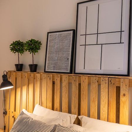 32 -Lovely 2 Bedroom Apt In Principe Real Lissabon Exterior foto