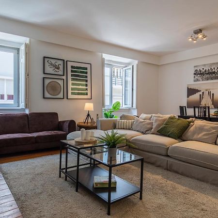 32 -Lovely 2 Bedroom Apt In Principe Real Lissabon Exterior foto