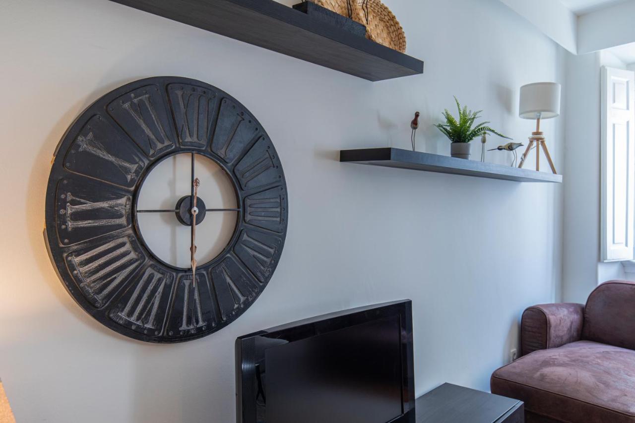 32 -Lovely 2 Bedroom Apt In Principe Real Lissabon Exterior foto