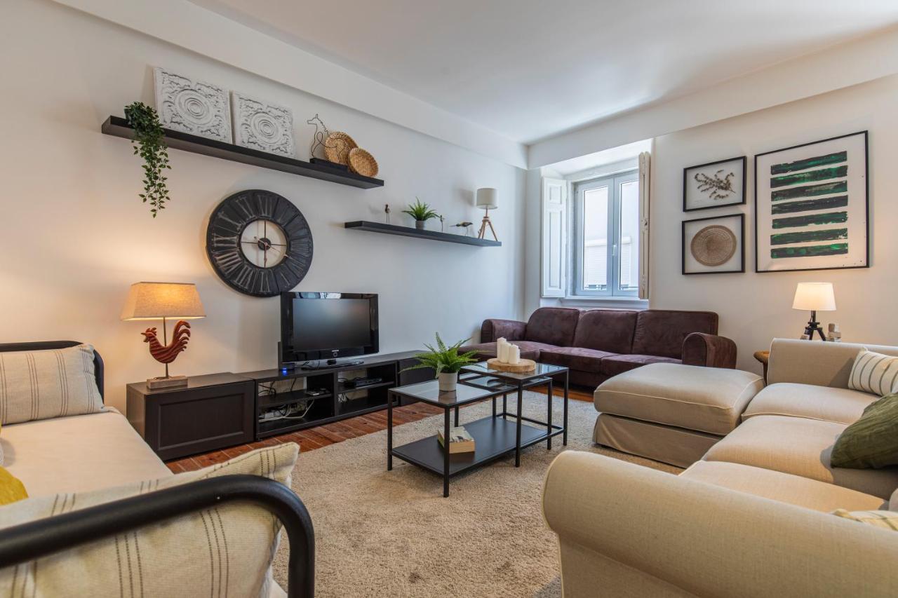 32 -Lovely 2 Bedroom Apt In Principe Real Lissabon Exterior foto