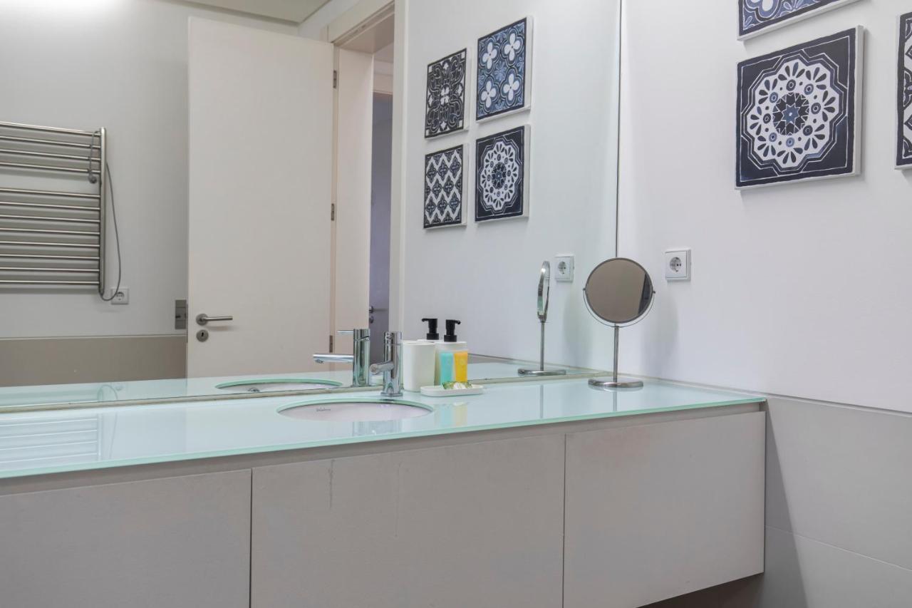 32 -Lovely 2 Bedroom Apt In Principe Real Lissabon Exterior foto
