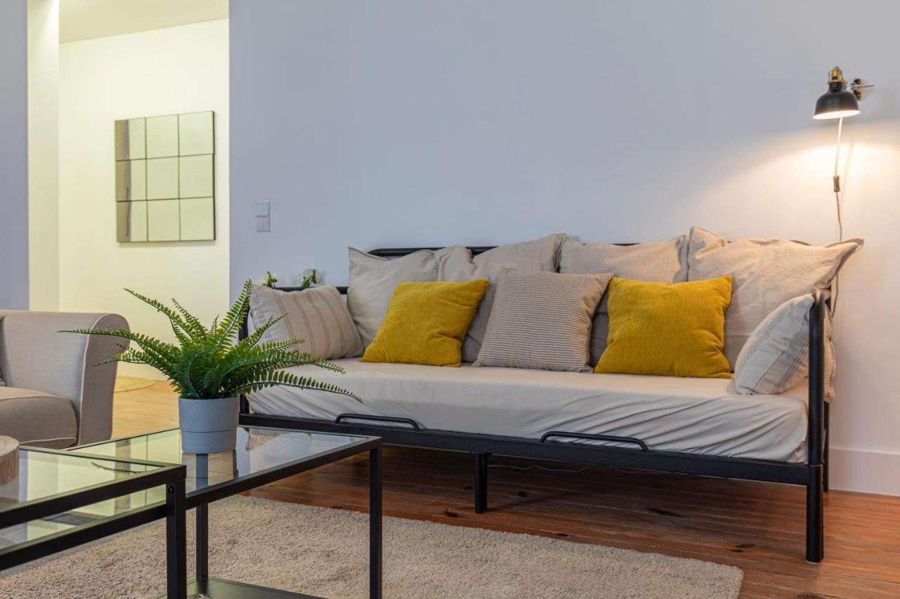 32 -Lovely 2 Bedroom Apt In Principe Real Lissabon Exterior foto