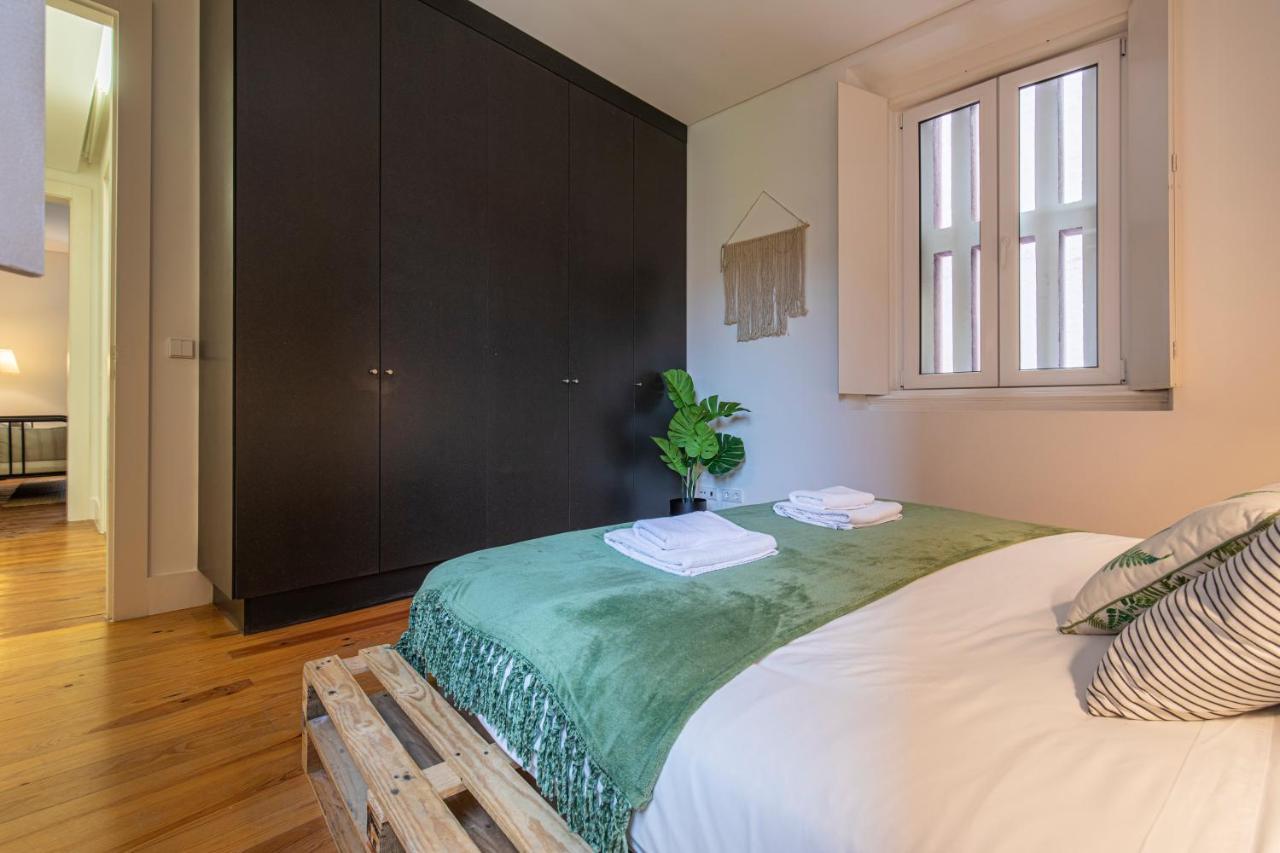 32 -Lovely 2 Bedroom Apt In Principe Real Lissabon Exterior foto